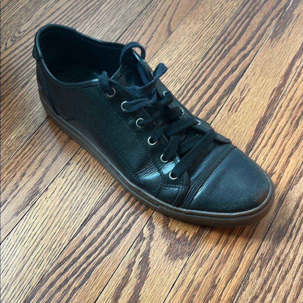 FRYE AND CO. Men's Black Leather Casual Sneakers - Justin Low Lace - 81330